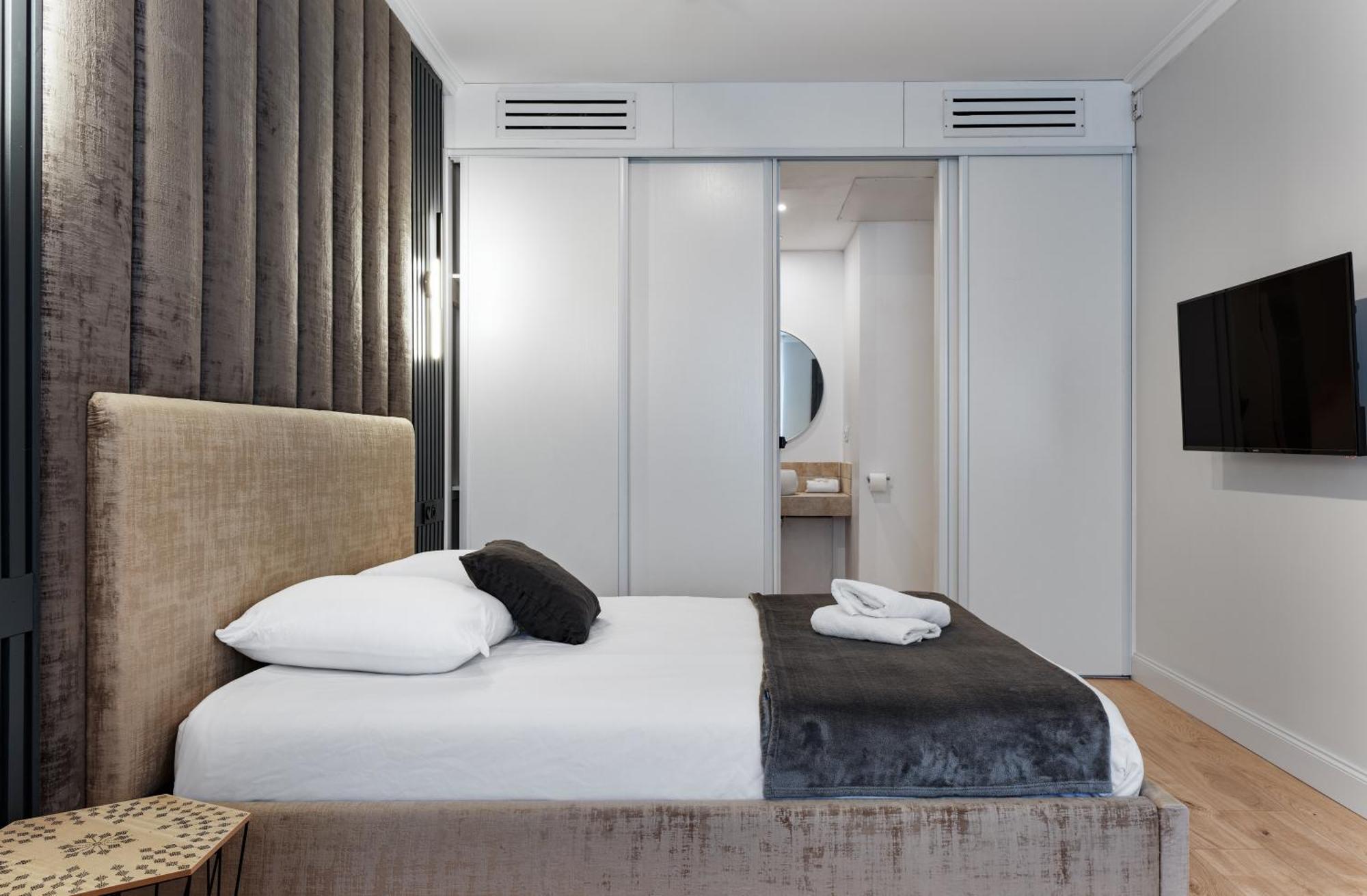 Maya Appartements & Suites Cosne-sur-Loire Esterno foto