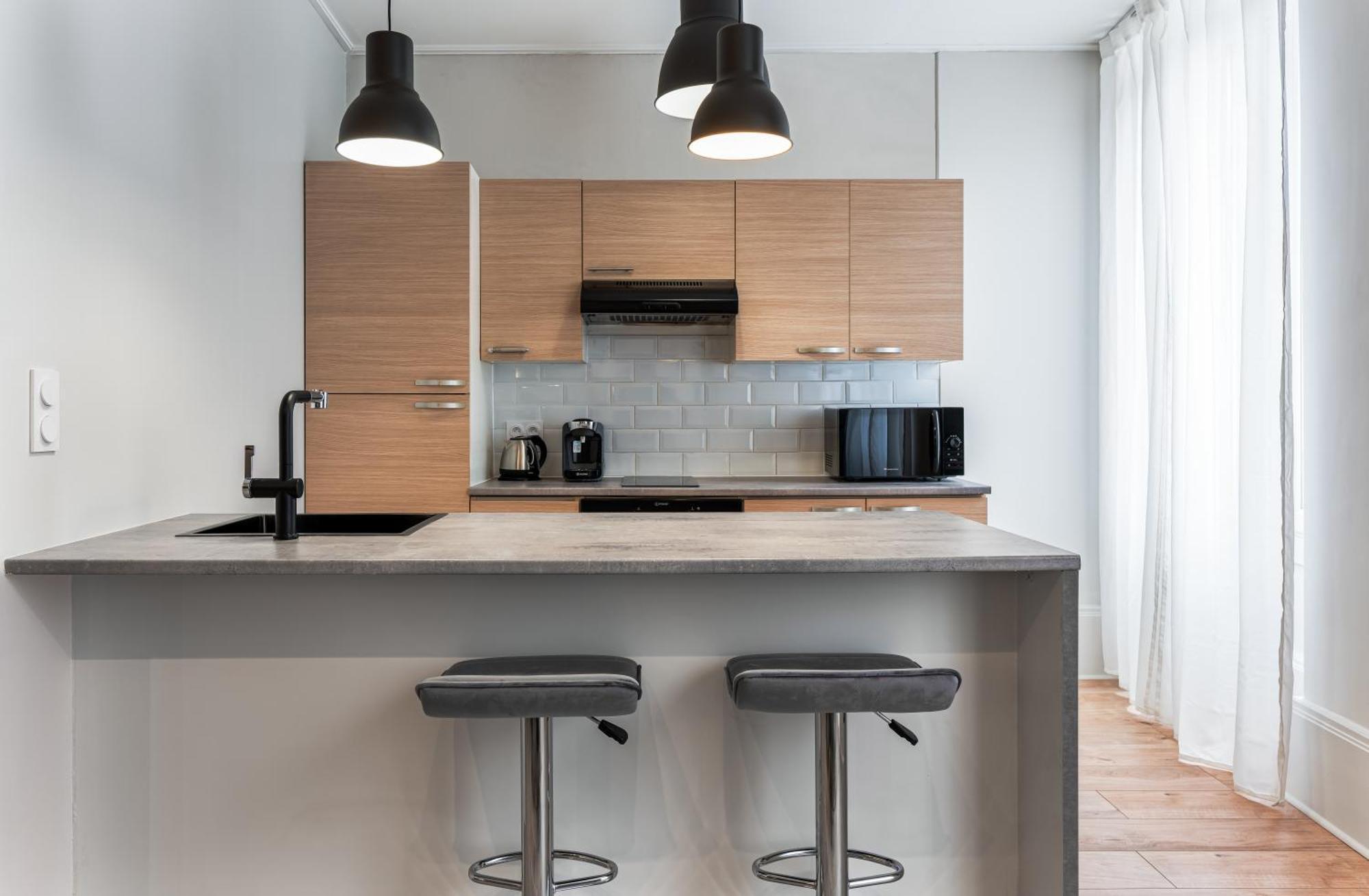 Maya Appartements & Suites Cosne-sur-Loire Esterno foto
